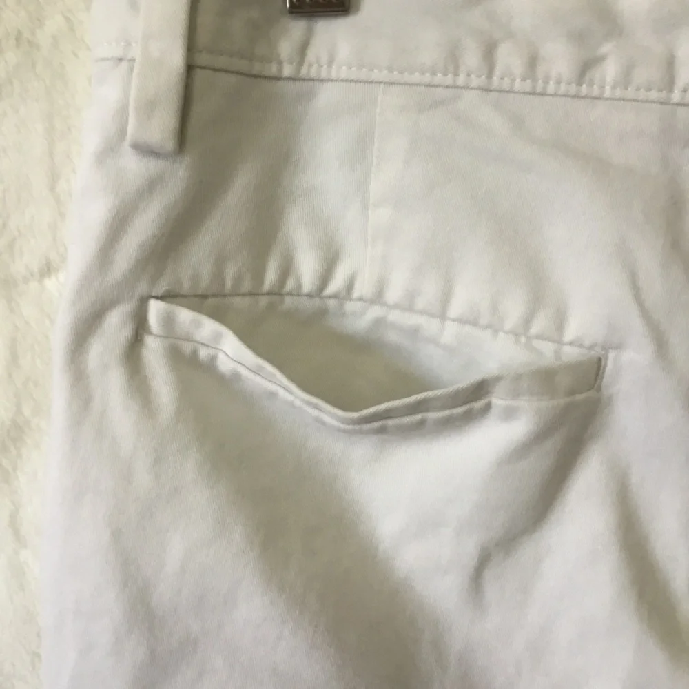 Banana Republic White Men Aiden Chino Shorts - Picture 8 of 15